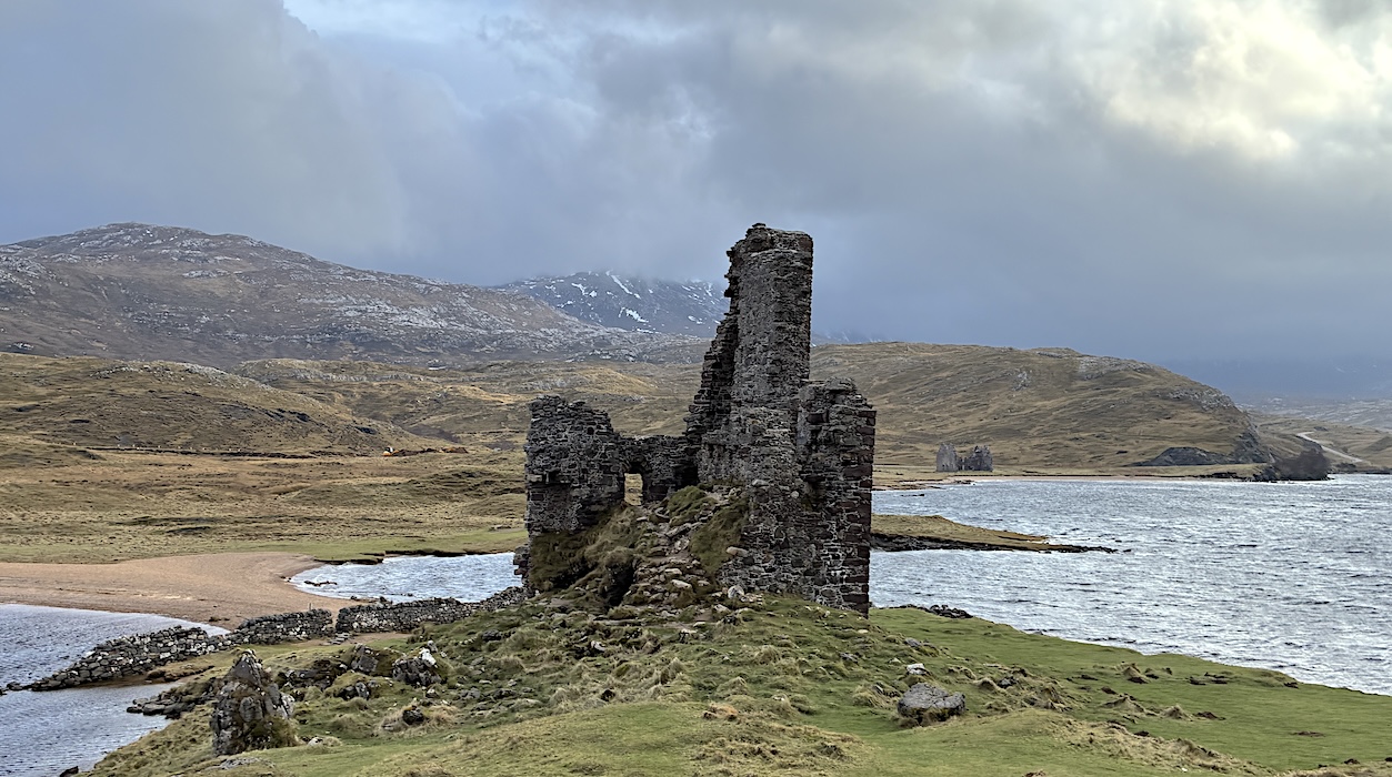 Ardvreck Castle, Scottish Highlands Ardvreck Castle, Scottish Highlands