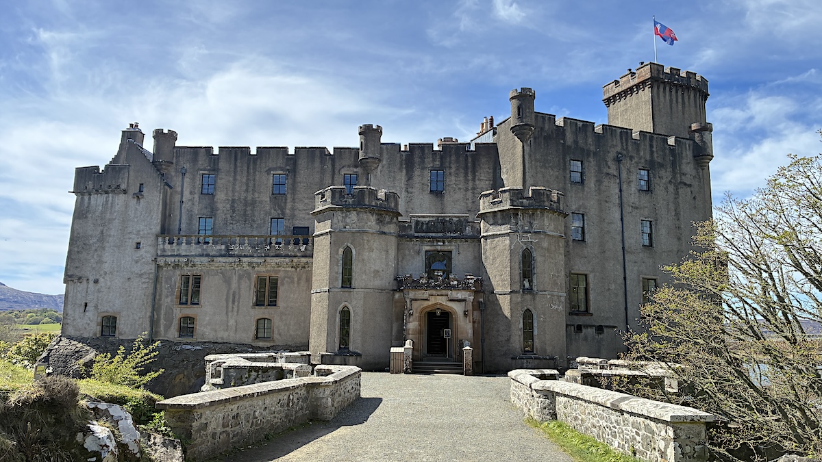 Dunvegan Castle, Isle of Skye Dunvegan Castle, Isle of Skye