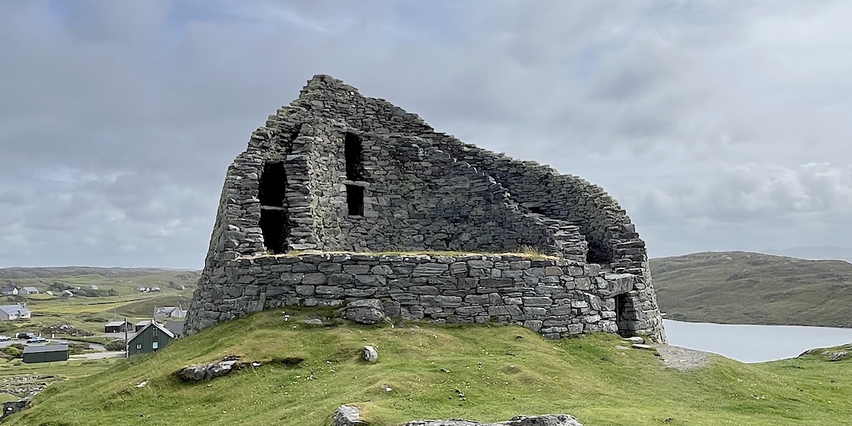 8 Day Grand Hebridean Explorer Tour from Edinburgh